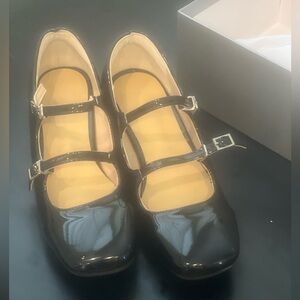 Beautiful black Mary jeans shoes brand new